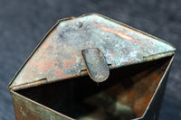 味わいが滲み出た銅製の小物入れ DC7118