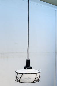 鶴の透かし絵が浮かぶ風情ある電笠 DC7143a