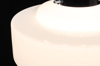 空間を引き立たせるシンプルなデザインの電笠 DC7145