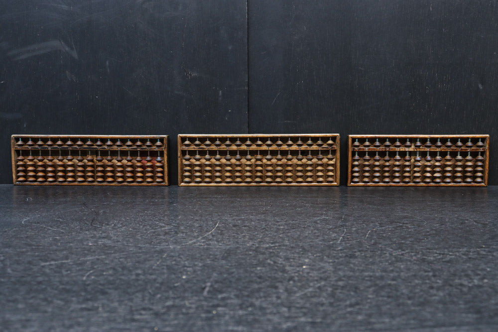 時代の風合い溢れる5つ玉そろばん DC7205abc 在庫(a:0 b:1 c:1)個 – 古