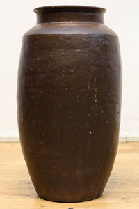 山野草が映えそうな素朴なな印象の唐津カメ DC7285