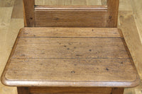 Antique cheir DC7367