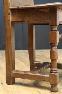 Antique cheir DC7367