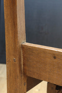 Antique cheir DC7367