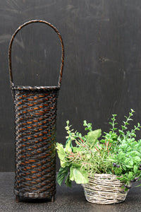 深い色彩で落ち着きのある持ち手付き花カゴ DC7414