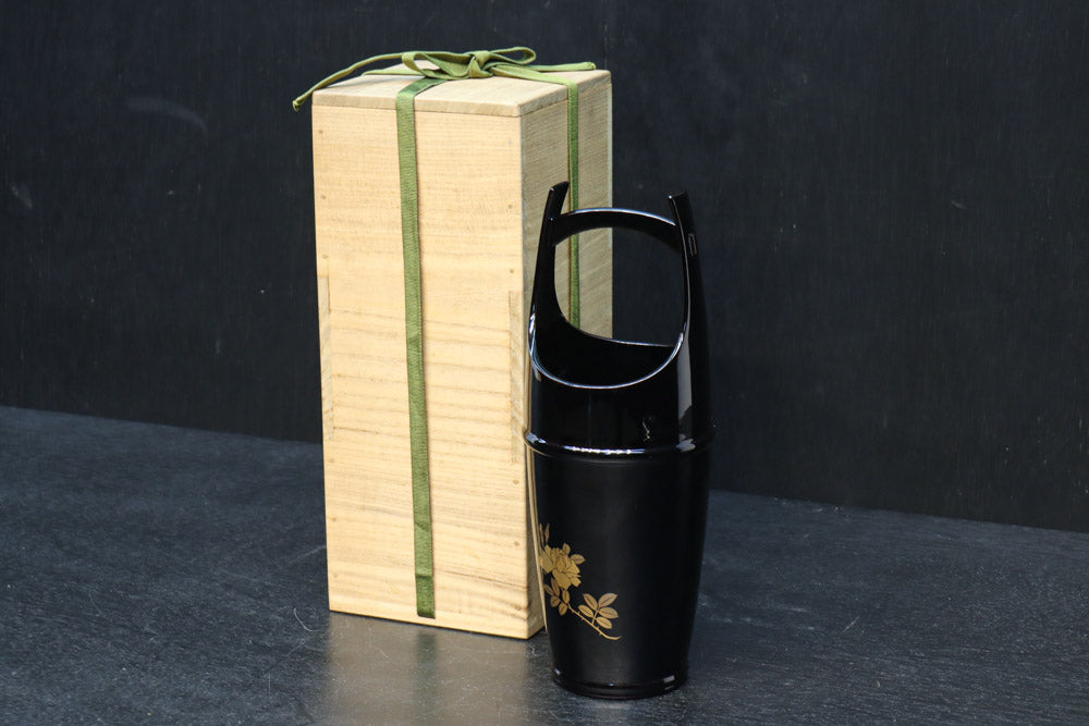 手描き大漆花台の骨董品です 手描き大漆花台の骨董品です