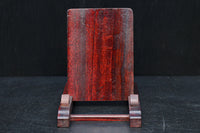 穏やかな杢目が浮かび味わいある中型の皿立て DC7497