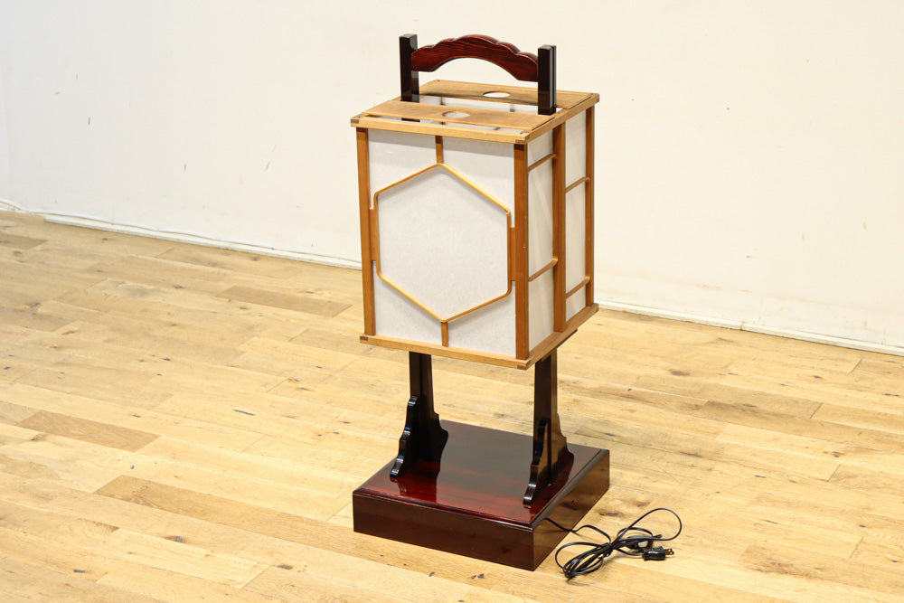 2色のコントラストが映える角型行灯(あんどん) DC7546 在庫2個 – 古福