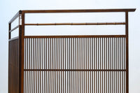 繊細な格子で上品な眺めの2つ折り衝立 DC7553