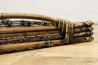 ツートンの色合いが素敵な持ち手付きの角盆 DC7556