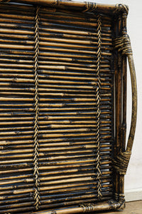 ツートンの色合いが素敵な持ち手付きの角盆 DC7556