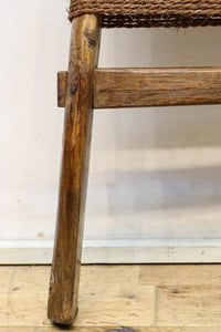 丁寧な作りで時代の面持ち感じる背負子 DC7571