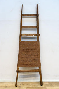 丁寧な作りで時代の面持ち感じる背負子 DC7571