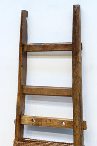 丁寧な作りで時代の面持ち感じる背負子 DC7571