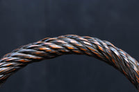 迫力ある竹編みの艶やかな花カゴ DC7602