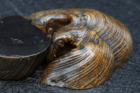 自然の雰囲気を活かした切り株の置台 DC7604