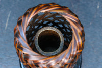 竹の色合が美しい上品な佇まいをした花カゴ DC7607