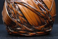 壺型のシルエットが可愛らしい竹編みの花カゴ DC7615