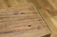 温かみある風合いの木地色の踏み台 DC7645