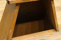 温かみある風合いの木地色の踏み台 DC7645