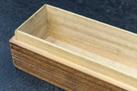 時代を重ねた風合い豊かな細長の桐箱 DC7653