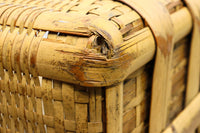 時代を重ねて柔らかな風合いをした角カゴ DC7658