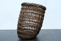 使い込まれた味わいのある中型あけび編みバッグ DC7666