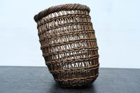 使い込まれた味わいのある中型あけび編みバッグ DC7666