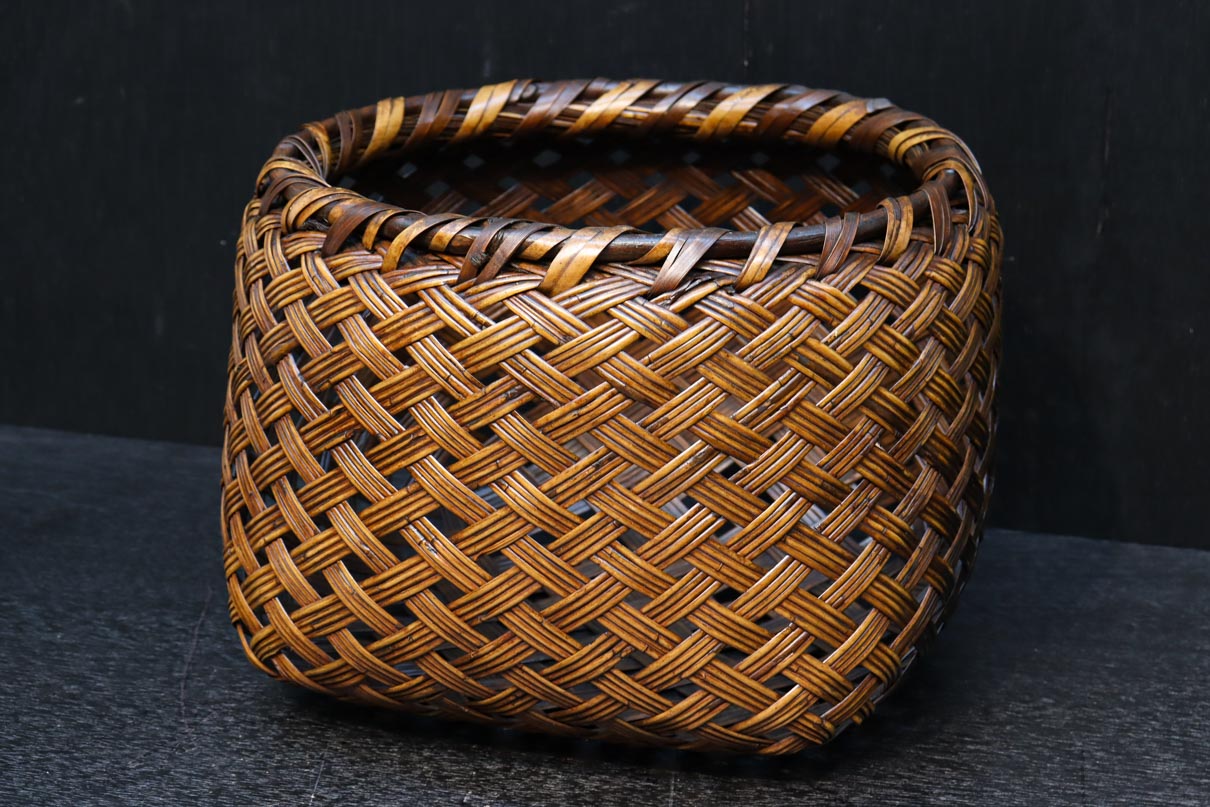 味わいある風合いの竹編み丸カゴ DC7668 – 古福庵 [ KOFUKUAN