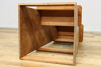 温かみある木地色の安定感のある踏み台 DC7738