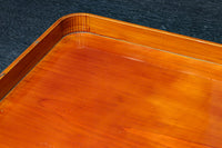 春慶塗りの艶みある色合いで上品な角盆 DC7759