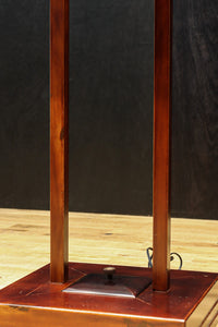 朱の木製フレームで華やかな角型行灯(あんどん) DC7782