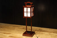 朱の木製フレームで華やかな角型行灯(あんどん) DC7782