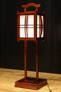 朱の木製フレームで華やかな角型行灯(あんどん) DC7782