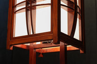 朱の木製フレームで華やかな角型行灯(あんどん) DC7782