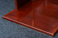 小サイズ!! 杢目の流れが美しく艶やかな朱漆の飾り台 DC7790