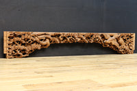 勇ましい鷹と松の木を描いた立体感のある彫刻飾り DC7809