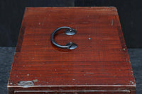 シンプルなデザインで使い勝手の良い小引き出し DC7812