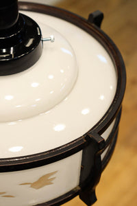 小花と小鳥の透かし模様が可愛らしい電笠DC7830