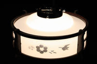 小花と小鳥の透かし模様が可愛らしい電笠DC7830