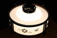 小花と小鳥の透かし模様が可愛らしい電笠DC7830