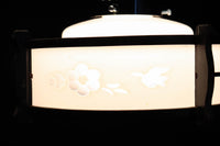 小花と小鳥の透かし模様が可愛らしい電笠DC7830