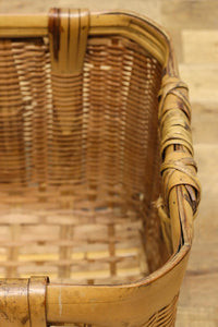 Antique tool (Bamboo woven basket) DC7842