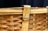 レトロな雰囲気ある竹編みの吊り丸カゴ DC7843