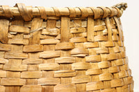 Antique tool (Unique silhouette basket) DC7844