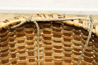 Antique tool (Unique silhouette basket) DC7844