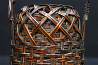 深い色彩で落ち着きのある小さな持ち手付き花カゴ DC7869