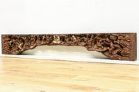 14人のお坊さんの交流会を細やかに描いた彫刻飾り DC7906