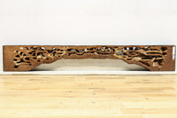 14人のお坊さんの交流会を細やかに描いた彫刻飾り DC7906