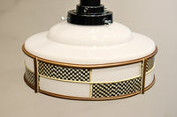 市松模様のセル装飾がレトロモダンに飾る電笠 DC7954